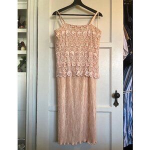 Gorgeous 70s vintage ballet pink lace and pleats dress size 8